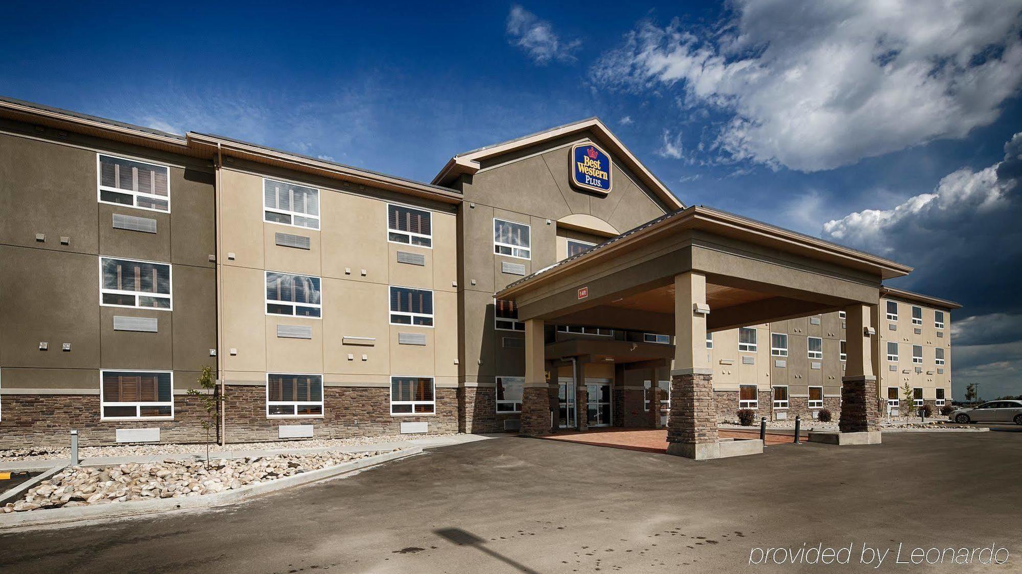 Days Inn By Wyndham Redwater Exterior photo